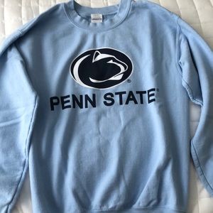 I’m selling 2 blue penn state sweatshirts!!💙